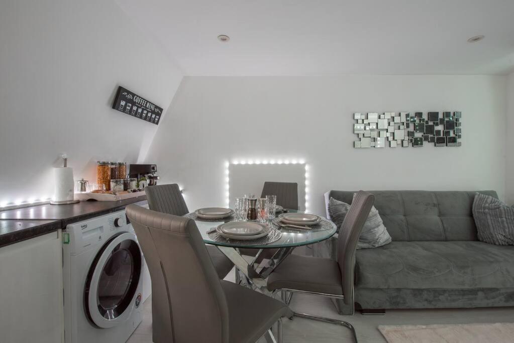 Parade Gardens Boutique Apartments- Central, Grade I Listed, 4K Tvs, Hidden Views Bath Bagian luar foto