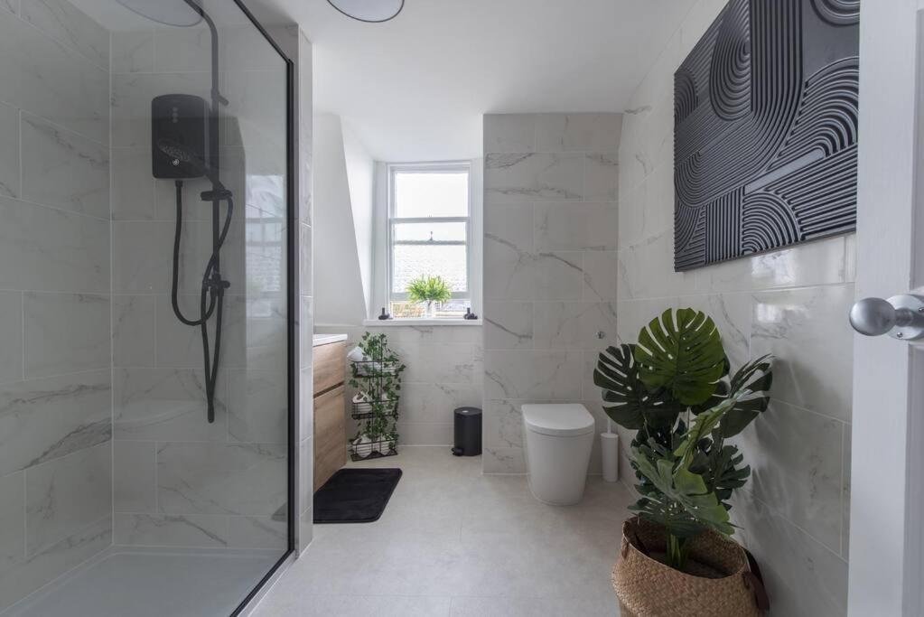 Parade Gardens Boutique Apartments- Central, Grade I Listed, 4K Tvs, Hidden Views Bath Bagian luar foto