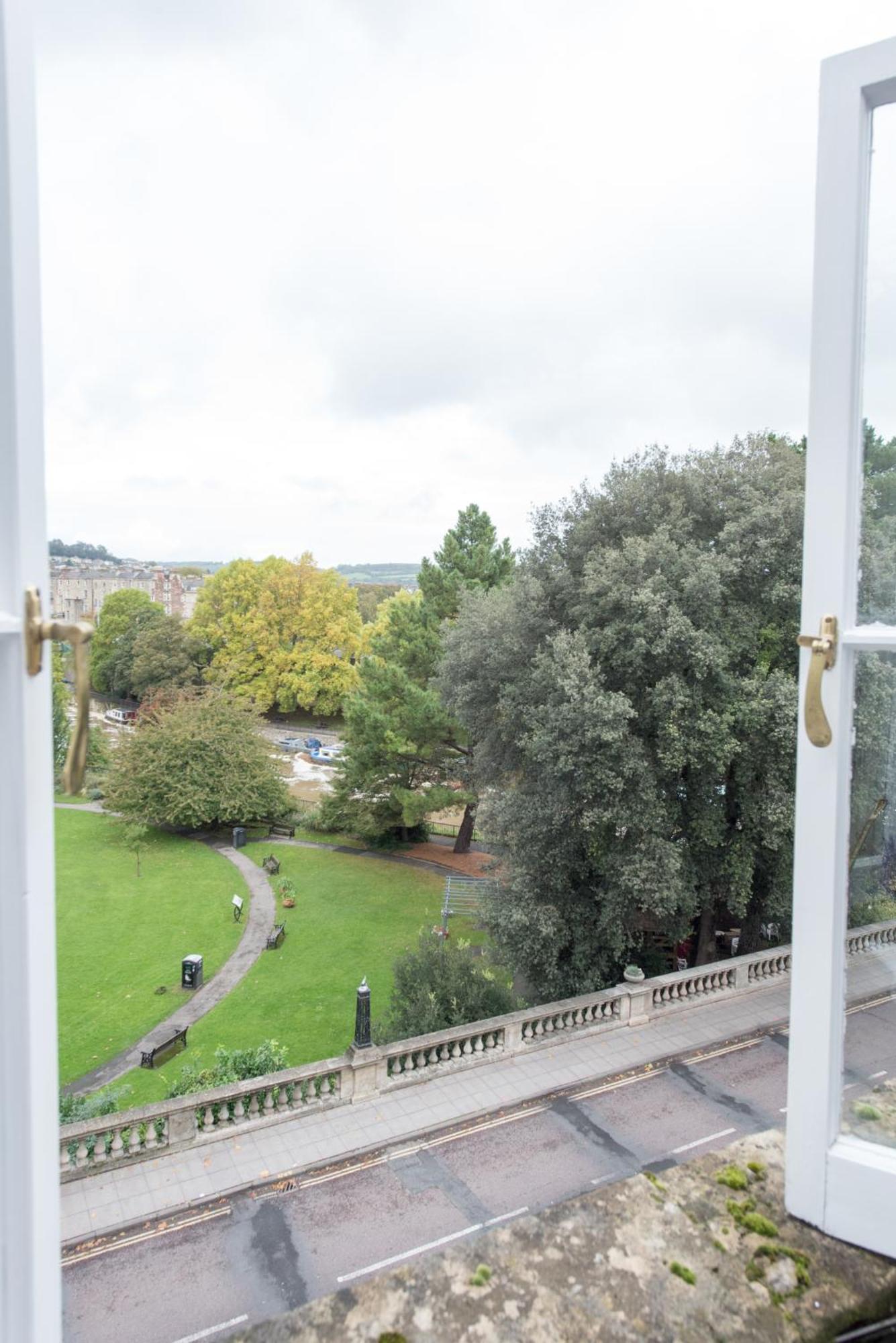 Parade Gardens Boutique Apartments- Central, Grade I Listed, 4K Tvs, Hidden Views Bath Bagian luar foto