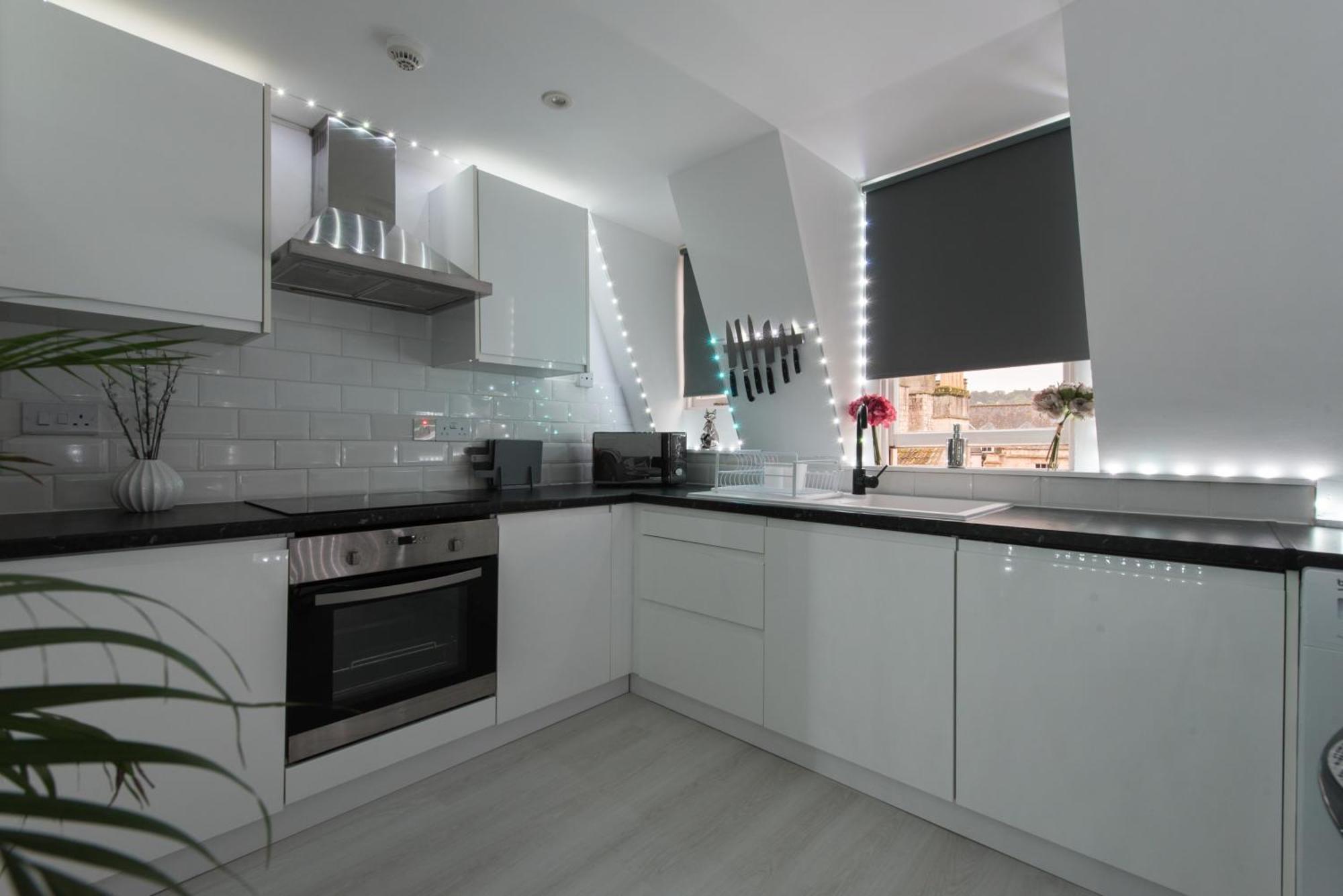 Parade Gardens Boutique Apartments- Central, Grade I Listed, 4K Tvs, Hidden Views Bath Bagian luar foto